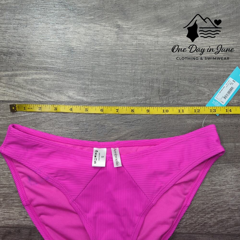 Ambrielle Ribbed Bikini Bottom Size S - Picture 3 of 5